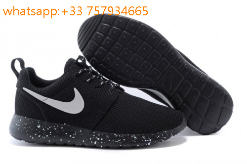 rosh run blanc et noir